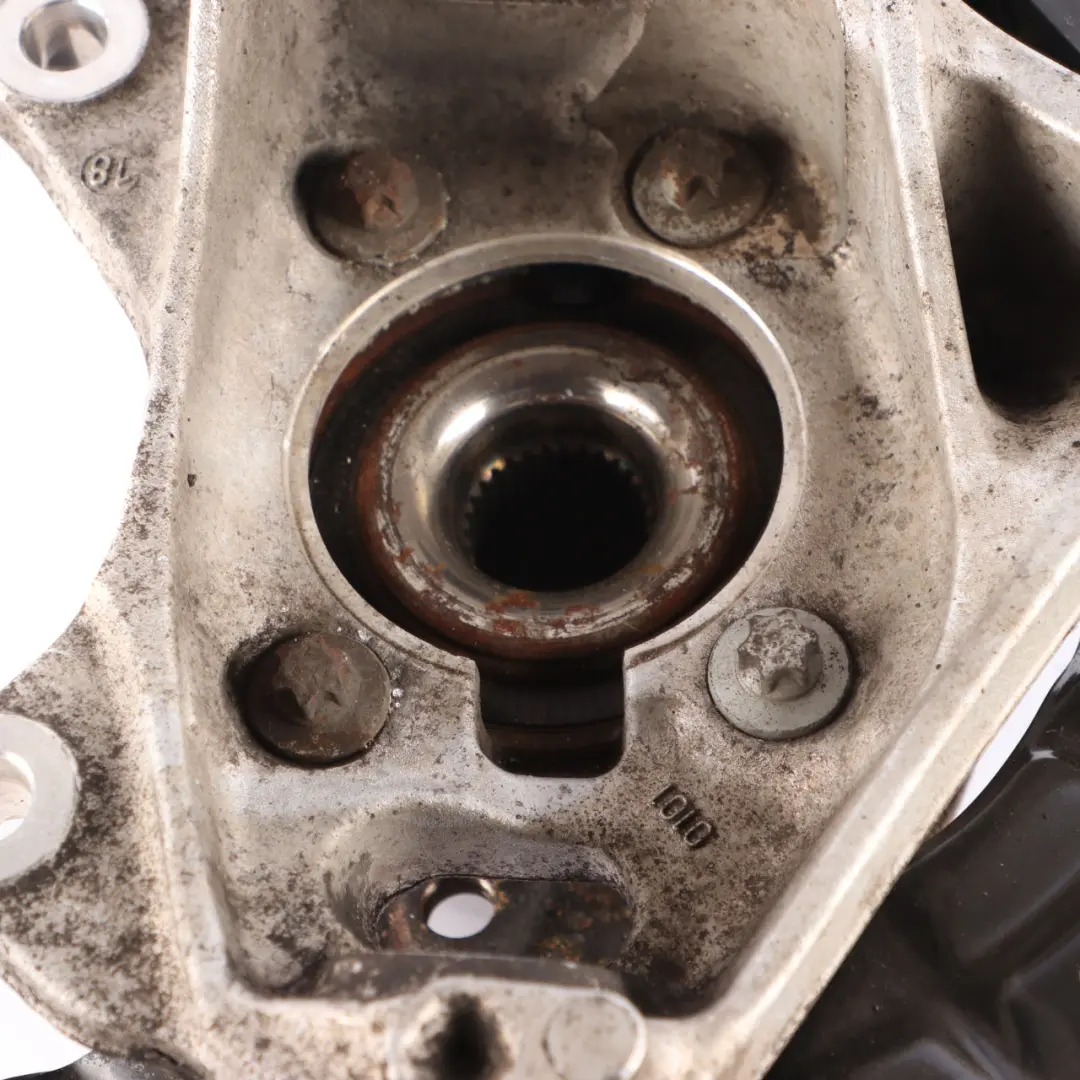 Mercedes W177 W247 cubo de rueda delantera derecha eje suspensión de rodamiento - SKU A2473320800 - Número de pieza A2473320800