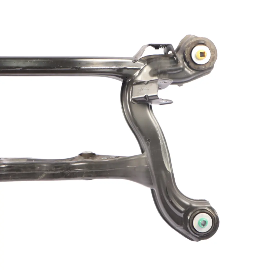 Eje Trasero Cuna Subchasis Portador Suspensión para Mercedes V177 W247 con número de pieza A2473502802 Mercedes V177 W247 Eje Trasero Cuna Subchasis Portador Suspensión - SKU A2473502802 - Número de pieza A2473502802