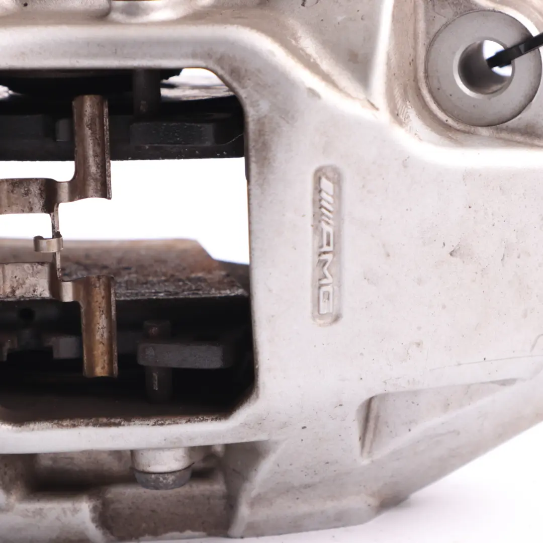 Pinza freno Mercedes W177 X247 A35 AMG Unità pinza freno anteriore sinistra N/S per con numero di parte A2474216900 Pinza freno Mercedes W177 X247 A35 AMG Unità pinza freno anteriore sinistra N/S - SKU A2474216900-1 - Numero di parte A2474216900