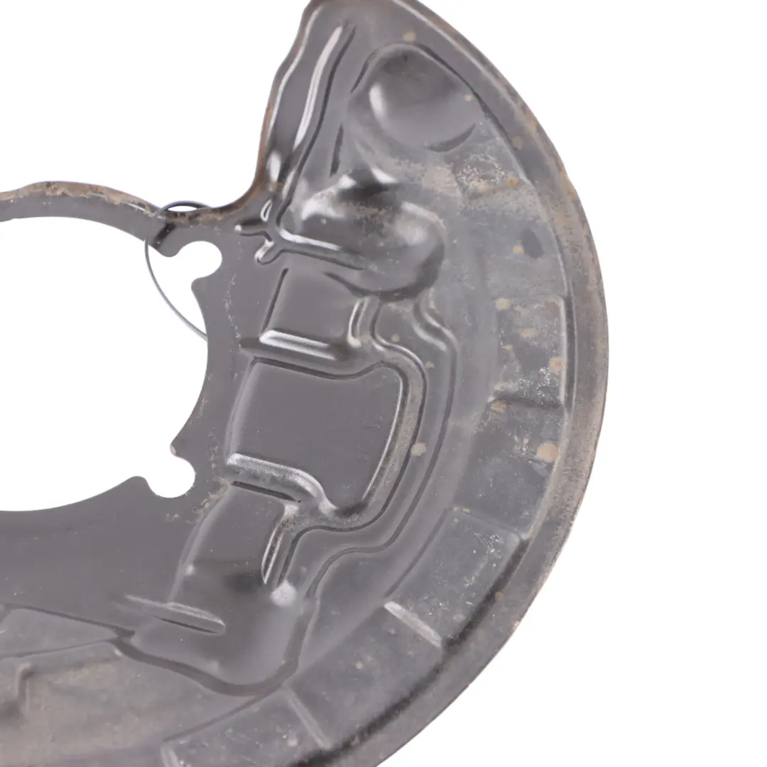 Mercedes W177 Posteriore Destra Coprimozzo Ruota Scudo Freno - SKU A2474230220 - Numero di parte A2474230220