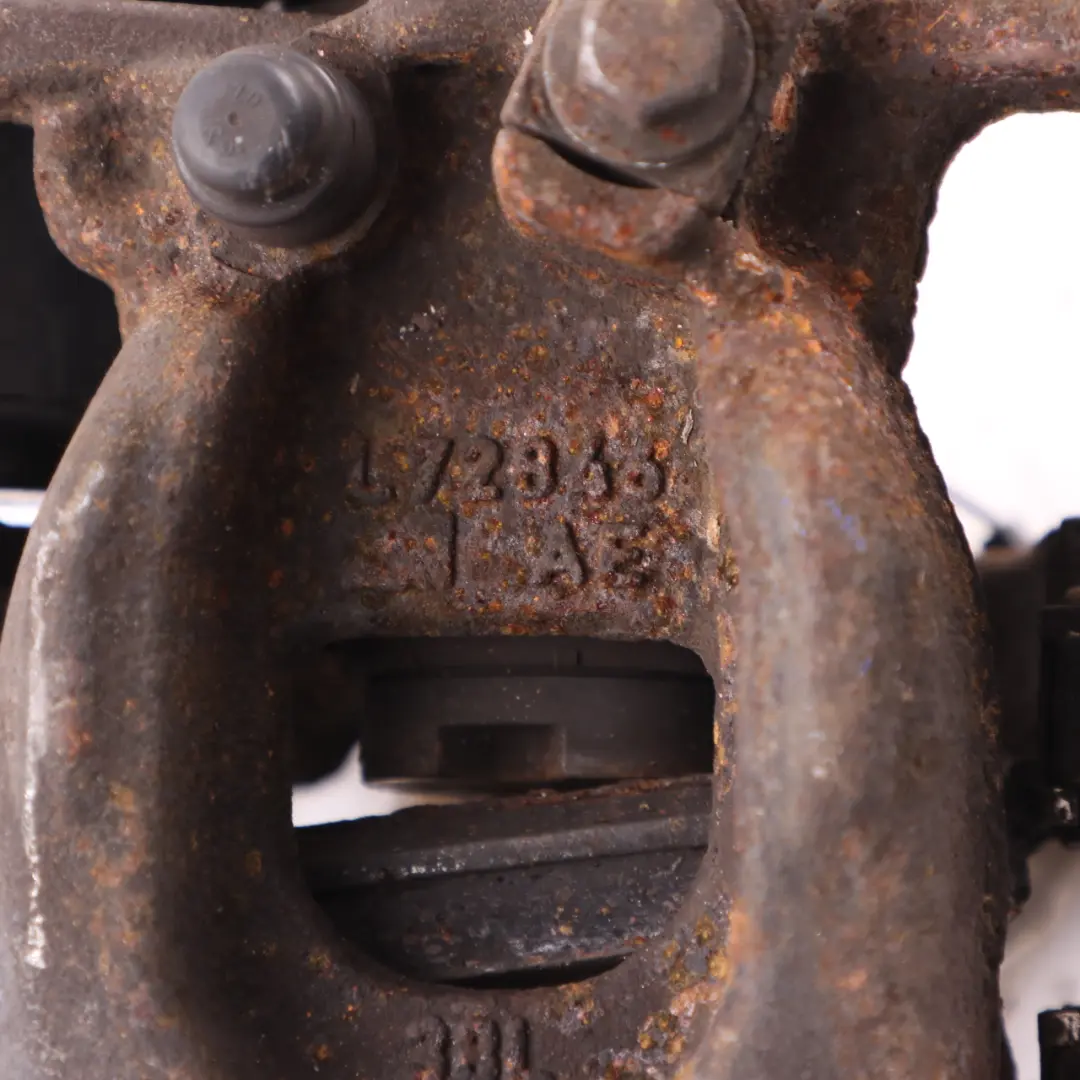 Pinza freno Mercedes W177 posteriore sinistra Unità portante 38L di elettrico per con numero di parte A2474231900 Pinza freno Mercedes W177 posteriore sinistra Unità portante 38L di elettrico - SKU A2474231900 - Numero di parte A2474231900