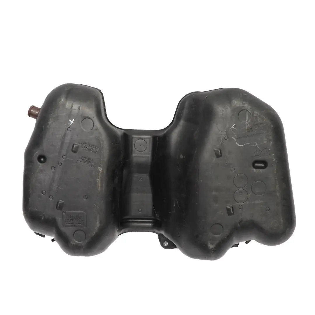 Mercedes W177 W247 Réservoir d'essence M260 A 35 4MATIC Réservoir 51L - SKU A2474702003-1 - Numéro de pièce A2474702003