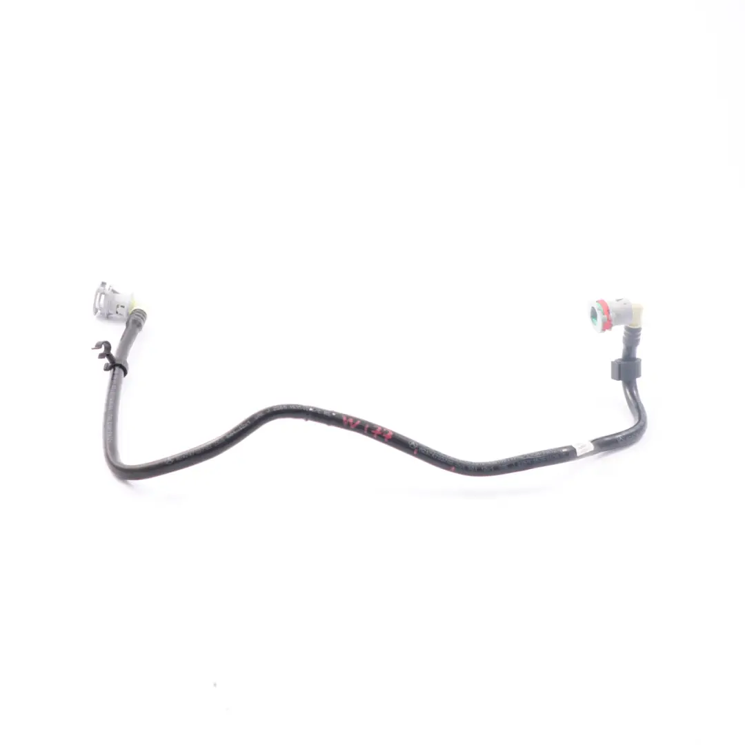 Válvula Solenoide Tubería Manguera Arranque para Mercedes W177 W247 con número de pieza A2474703702 Mercedes W177 W247 Válvula Solenoide Tubería Manguera Arranque - SKU A2474703702 - Número de pieza A2474703702