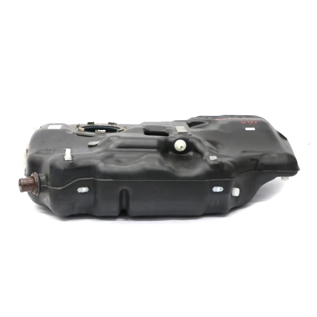 Mercedes W177 W247 Réservoir d'essence M260 M282 Réservoir nu 43L - SKU A2474706802-1 - Numéro de pièce A2474706802
