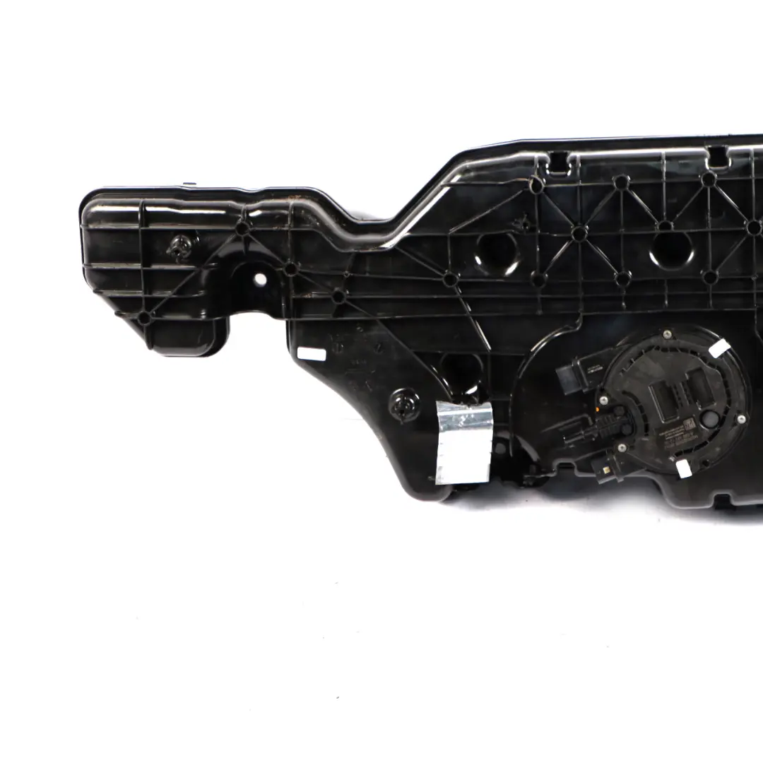 AdBlue Additiv Tank Reservoir für Mercedes W177 W247 Diesel mit Teilenummer A2474708202 Mercedes W177 W247 Diesel AdBlue Additiv Tank Reservoir - SKU A2474708202 - Teilenummer A2474708202