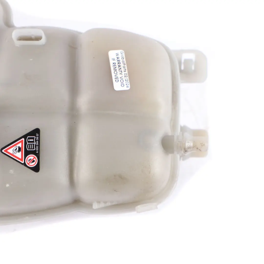 Serbatoio Espansione Liquido Raffreddamento per Mercedes W177 W247 con numero di parte A2475000049 Mercedes W177 W247 Serbatoio Espansione Liquido Raffreddamento - SKU A2475000049 - Numero di parte A2475000049