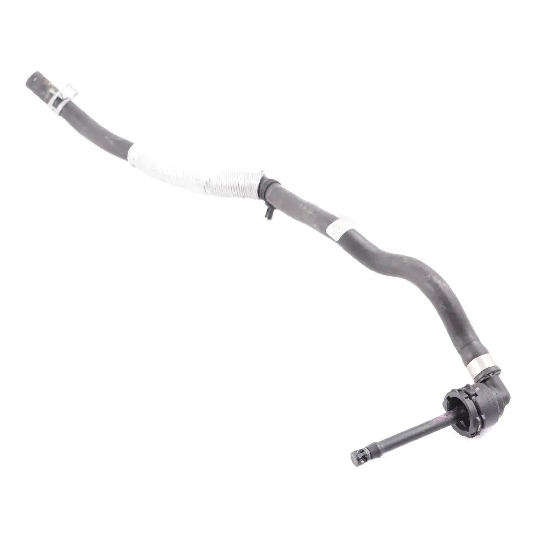 Mercedes W205 Rura Wąż Przewód Wody - SKU A2475010125 - Numer Części A2475010125