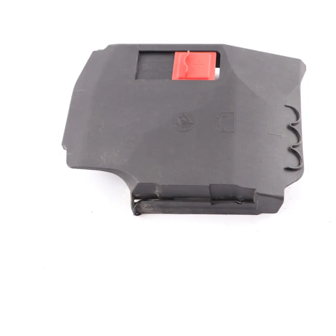 Couvercle Batterie Supérieur Boîtier pour Mercedes C118 W177 W247 à propos du numéro de pièce A2475400025 Mercedes C118 W177 W247 Couvercle Batterie Supérieur Boîtier - SKU A2475400025 - Numéro de pièce A2475400025