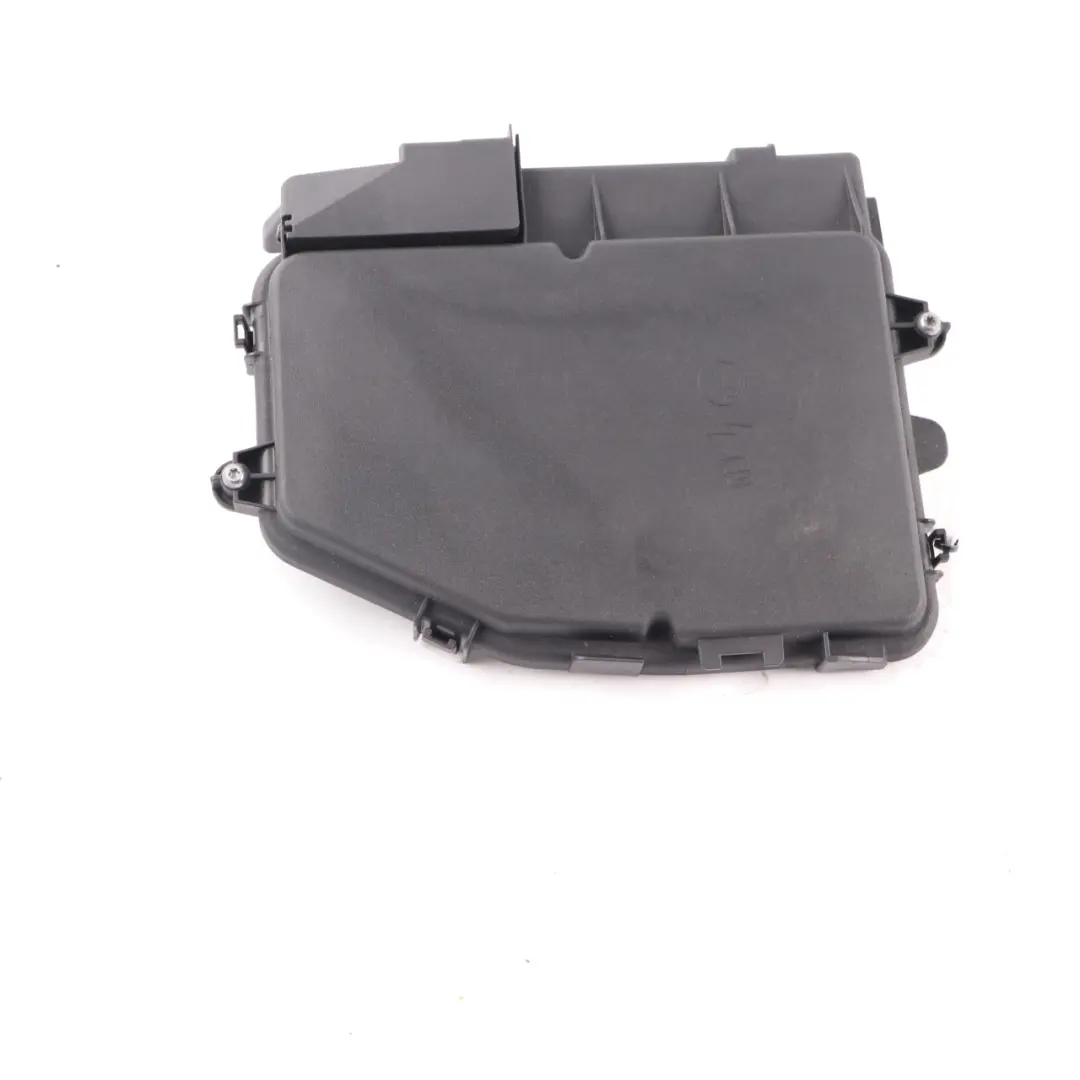 Mercedes W177 Caja de fusibles Tapa embellecedora - SKU A2475409500 - Número de pieza A2475409500