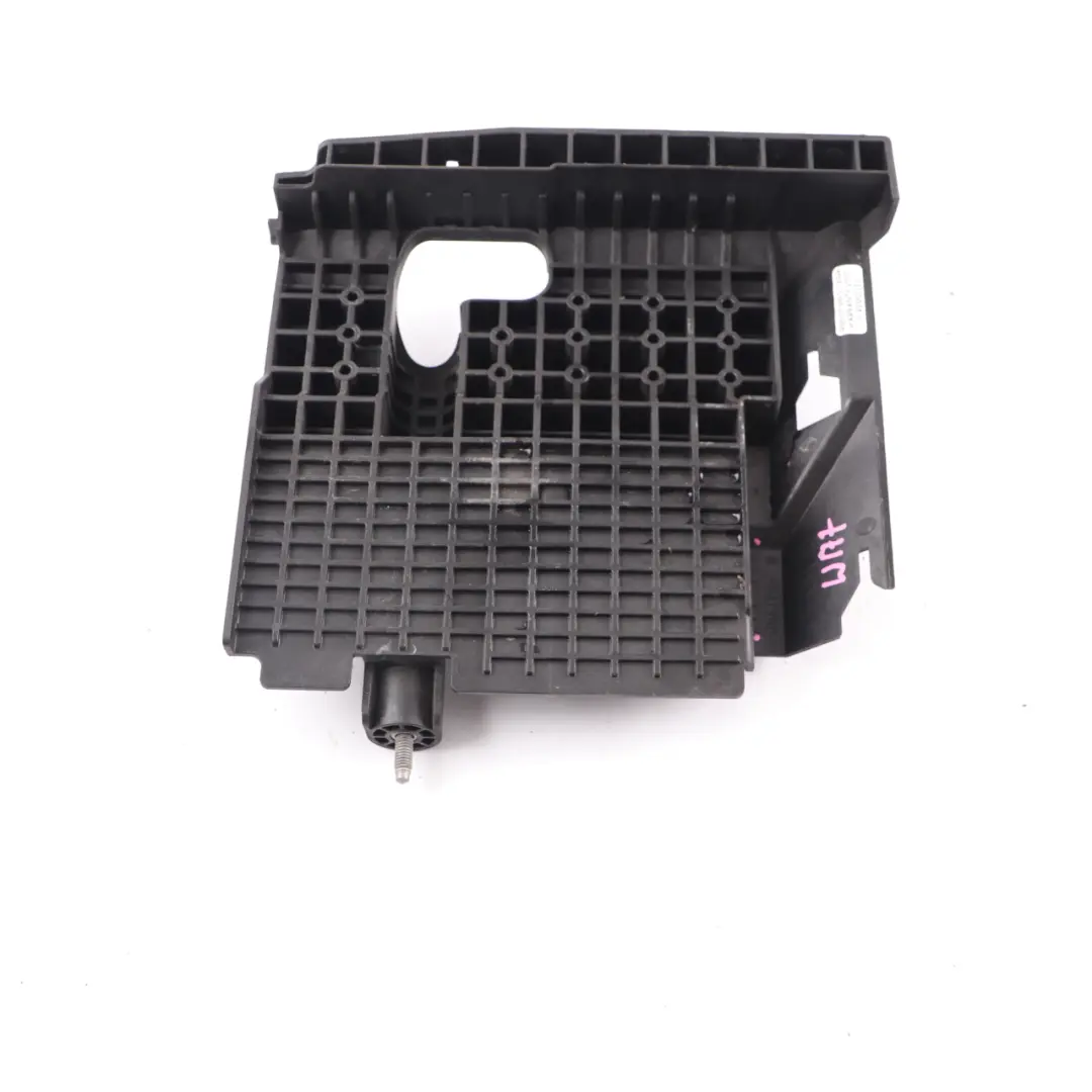 Caja Baterías Cubierta para Mercedes C118 W177 W247 con número de pieza A2475411000 Mercedes C118 W177 W247 Caja Baterías Cubierta - SKU A2475411000 - Número de pieza A2475411000