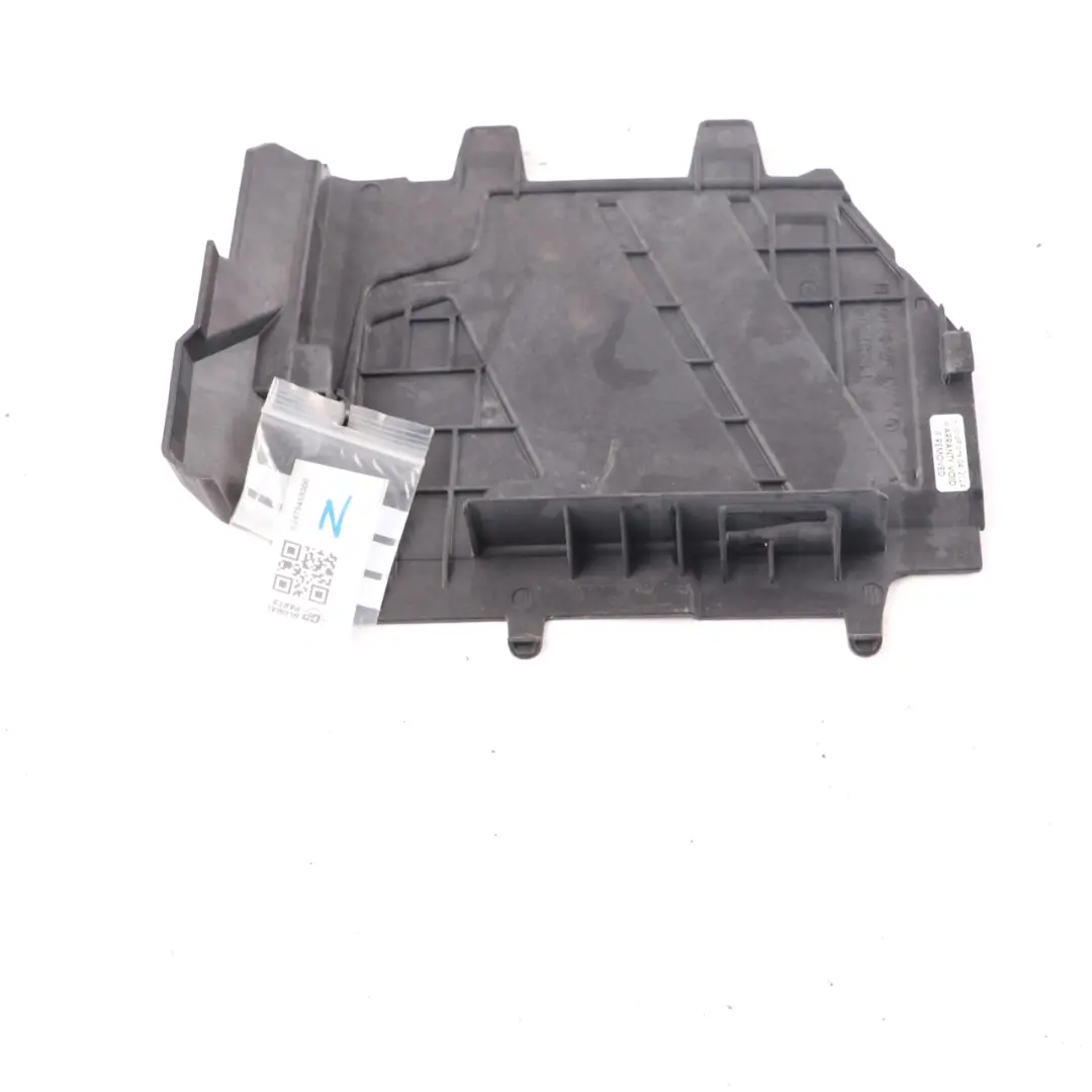 Fuse Relay Box Housing Upper Cover Lid to Mercedes C118 W177 with Part number A2475459300 Mercedes C118 W177 Fuse Relay Box Housing Upper Cover Lid - SKU A2475459300 - Part number A2475459300