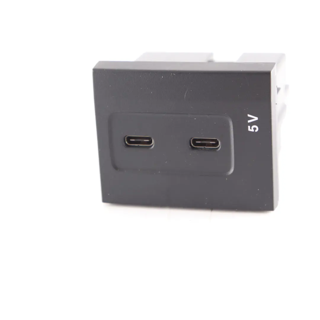 Mercedes W177 W247 USB C Port Prise de courant Connecteur du panneau de contrôle - SKU A2478200301 - Numéro de pièce A2478200301