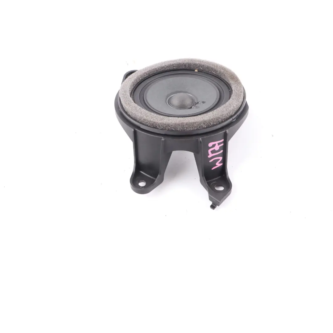 Haut parleur montant D arrière gauche droite Prime pour Mercedes W177 à propos du numéro de pièce A2478201400 Mercedes W177 Haut parleur montant D arrière gauche droite Prime - SKU A2478201400 - Numéro de pièce A2478201400