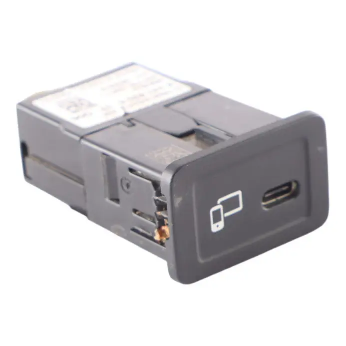 Mercedes W907 Aux USB Anschlussbuchse - SKU A2478204102 - Teilenummer A2478204102