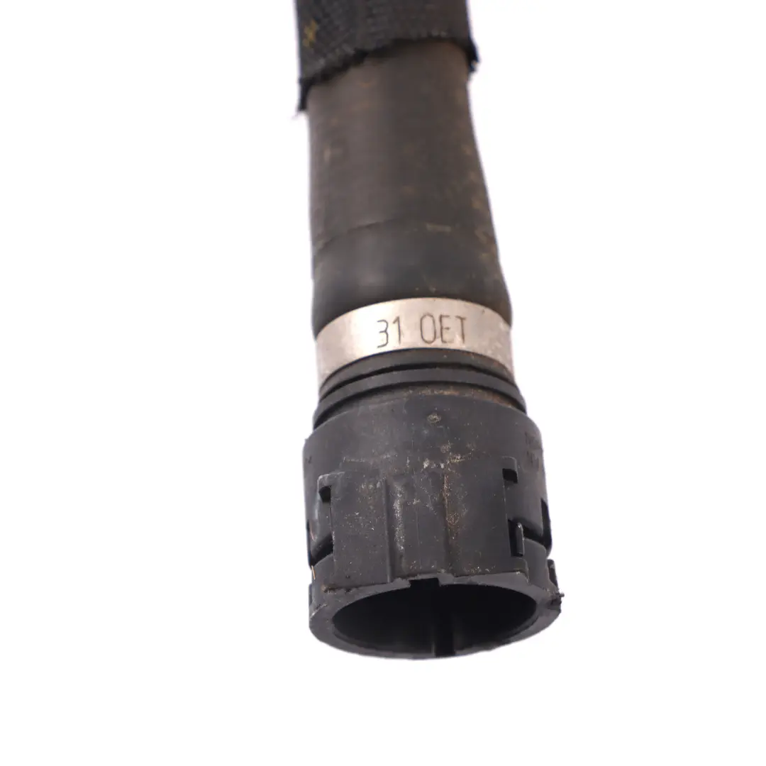 Tubo flessibile acqua refrigerante per Mercedes W177 W247 con numero di parte A2478303400 Mercedes W177 W247 Tubo flessibile acqua refrigerante - SKU A2478303400 - Numero di parte A2478303400