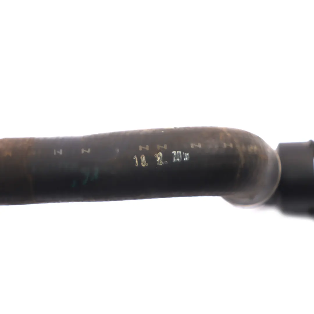 Tubo refrigerante Intercambio Manguera retorno para Mercedes W177 W247 con número de pieza A2478303800 Mercedes W177 W247 Tubo refrigerante Intercambio Manguera retorno - SKU A2478303800 - Número de pieza A2478303800