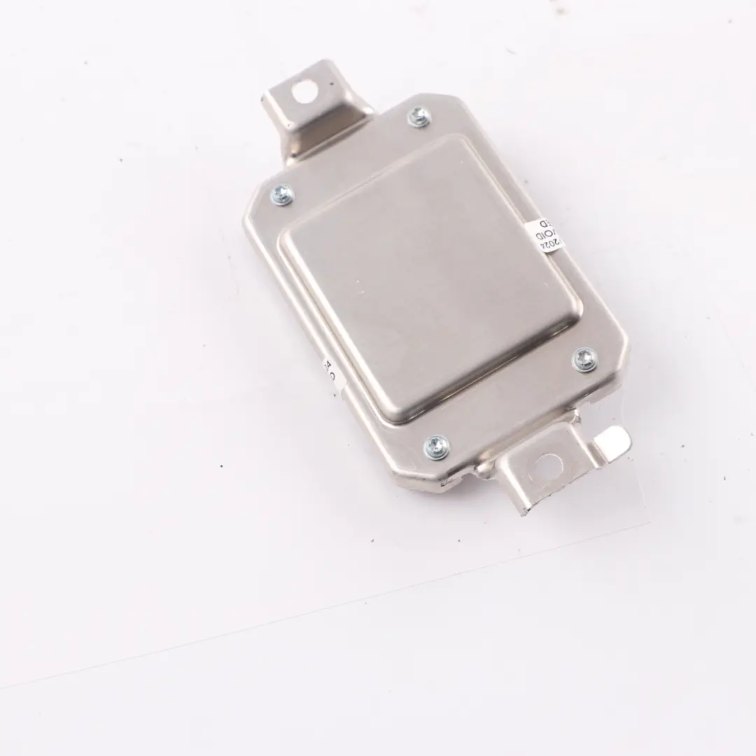 Moduł Sensor Kamery Wycieraczek ECU SG MFA2 do Mercedes W177 W247 o numerze A2479000910 Mercedes W177 W247 Moduł Sensor Kamery Wycieraczek ECU SG MFA2 - SKU A2479000910 - Numer Części A2479000910