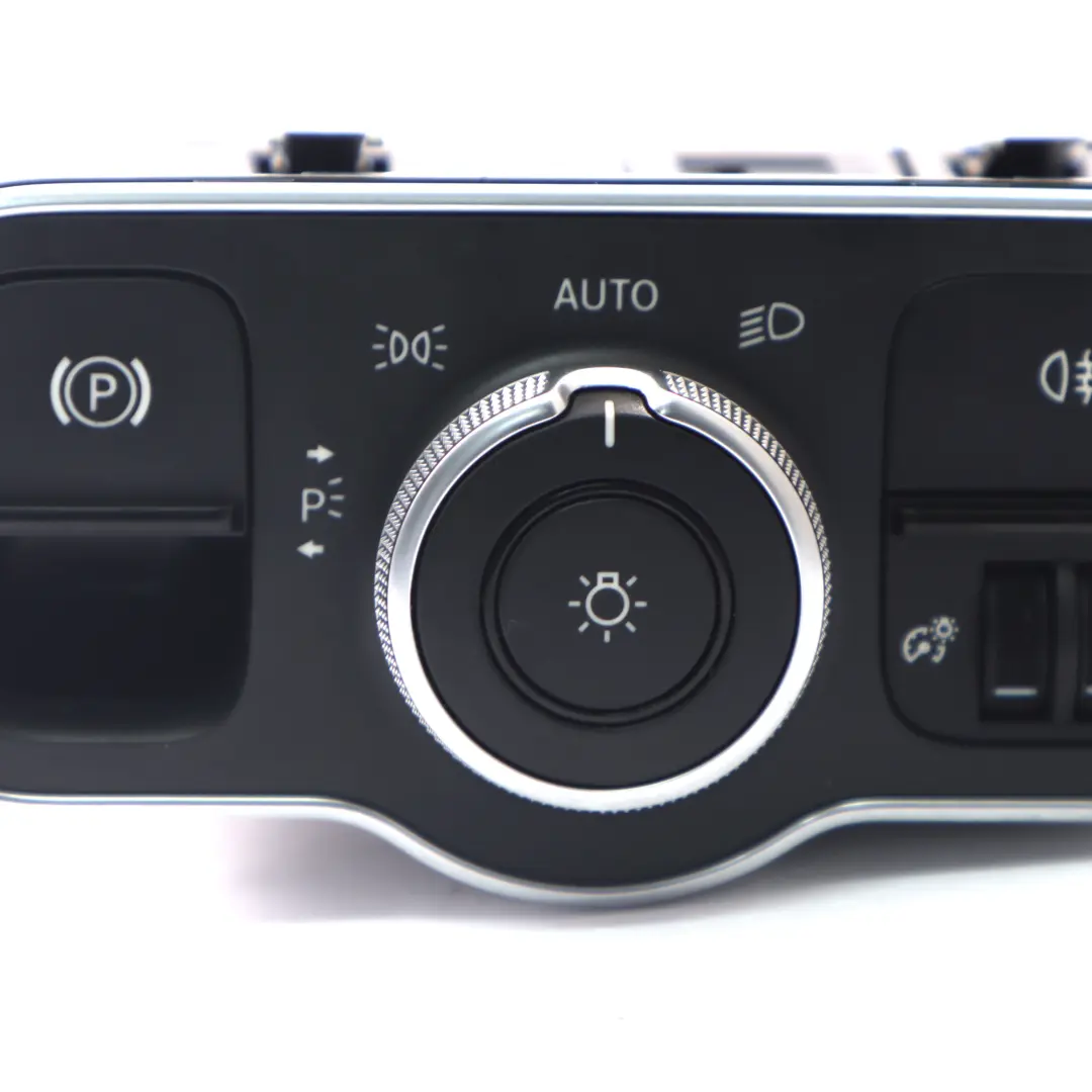 Interruptor de Luces Mercedes W177 W247 C118 Panel de Control Luces para con número de pieza A2479052702 Interruptor de Luces Mercedes W177 W247 C118 Panel de Control Luces - SKU A2479052702 - Número de pieza A2479052702