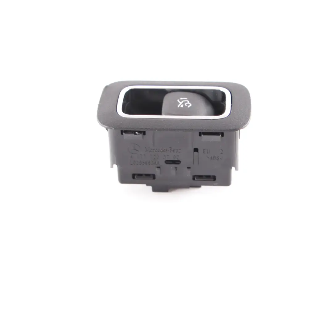 Interruttore bagagliaio Portellone posteriore rilascio per Mercedes W177 berlina con numero di parte A2479055403 Mercedes W177 berlina Interruttore bagagliaio Portellone posteriore rilascio - SKU A2479055403 - Numero di parte A2479055403