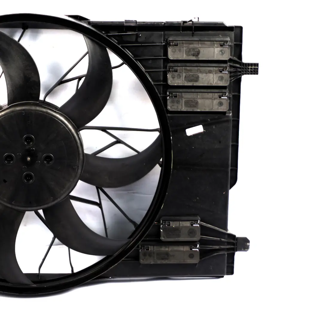 Mercedes W177 W247 Motore Ventola Radiatore Raffreddamento OM608 - SKU A2479060100 - Numero di parte A2479060100