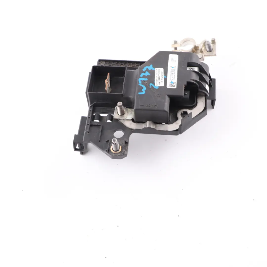 Batterie Sicherung Skasten Positive Verteiler Klemme für Mercedes W177 mit Teilenummer A2479061803 Mercedes W177 Batterie Sicherung Skasten Positive Verteiler Klemme - SKU A2479061803 - Teilenummer A2479061803