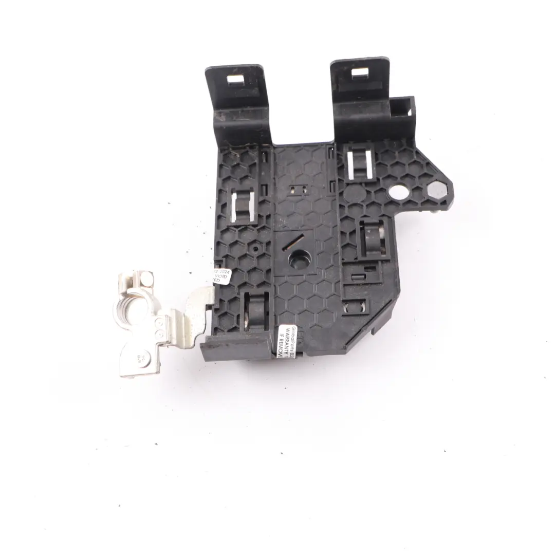 Boîte fusibles batterie Borne distribution positive pour Mercedes W177 à propos du numéro de pièce A2479061803 Mercedes W177 Boîte fusibles batterie Borne distribution positive - SKU A2479061803 - Numéro de pièce A2479061803