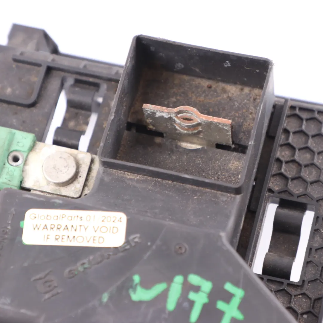 Mercedes W177 W247 Cubierta Interruptor Batería Panel - SKU A2479063603 - Número de pieza A2479063603