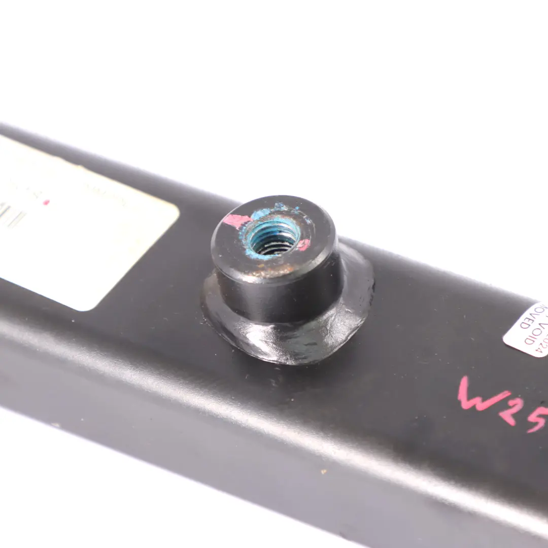 Barra Suspensión Gancho Remolque Miembro Izquierdo para Mercedes W251 con número de pieza A2513100518 Mercedes W251 Barra Suspensión Gancho Remolque Miembro Izquierdo - SKU A2513100518 - Número de pieza A2513100518