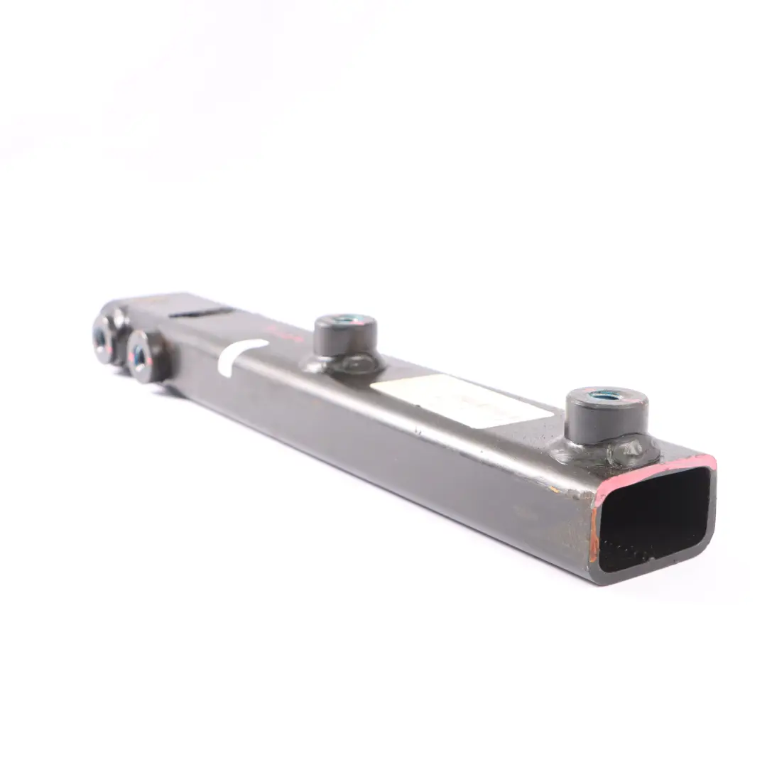 Mercedes W251 Barra Suspensión Gancho Remolque Miembro Izquierdo - SKU A2513100518 - Número de pieza A2513100518