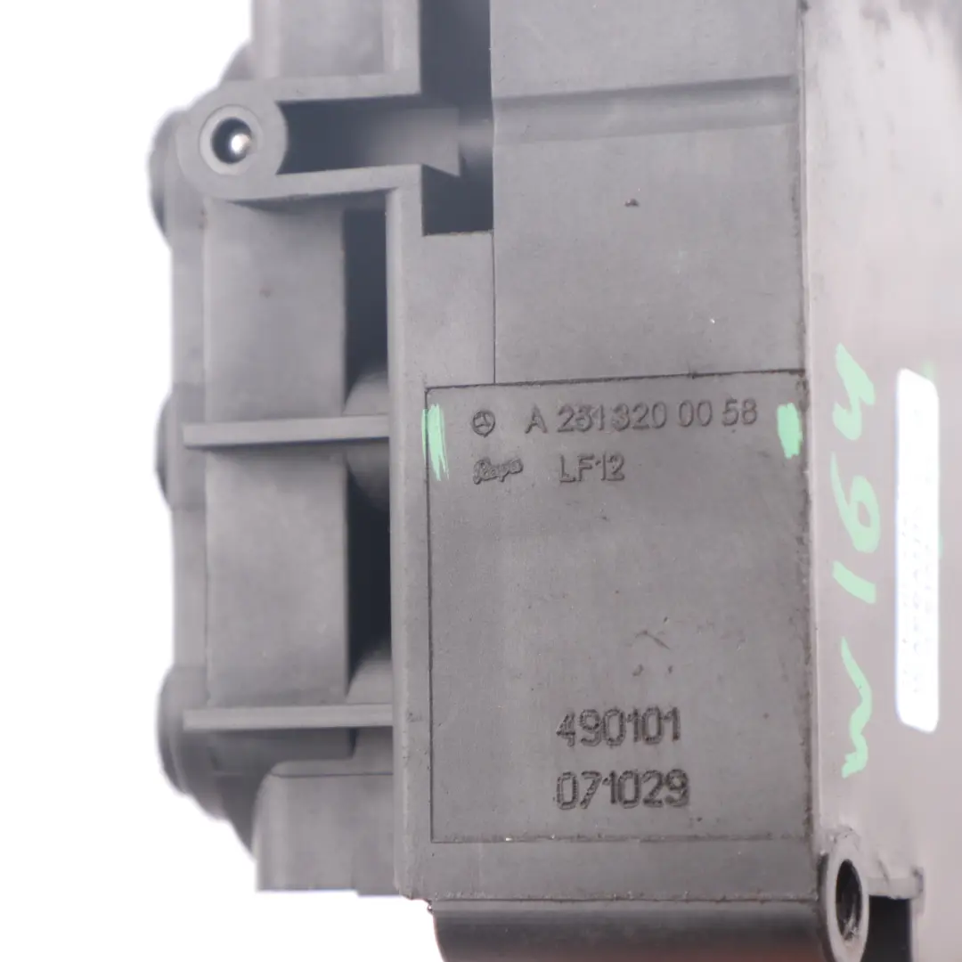 Mercedes W164 W221 Suspension pneumatique Module contrôle bloc valve - SKU A2513200058 - Numéro de pièce A2513200058