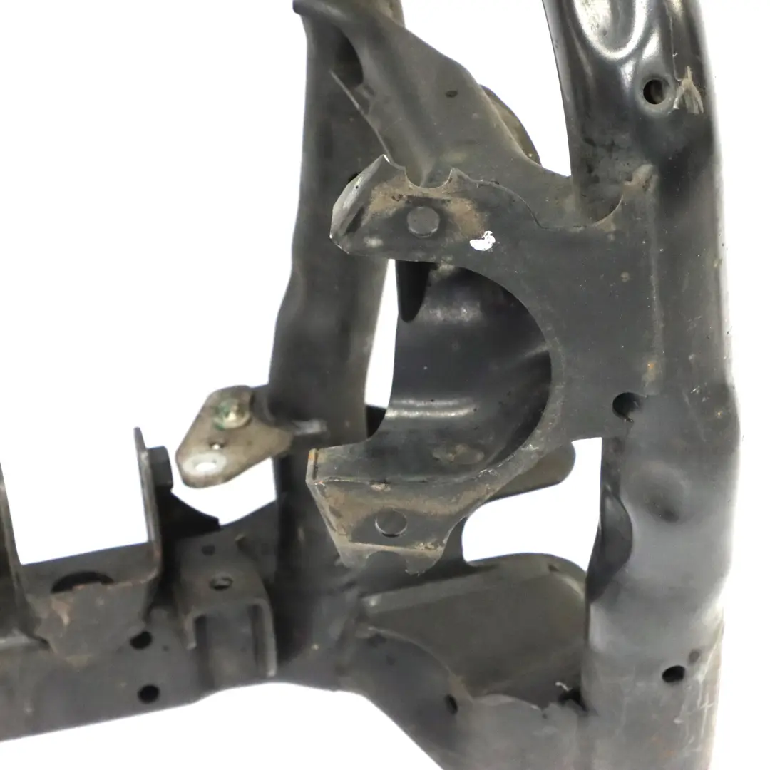 Carrier Mercedes W251 V251 4Matic essieu avant berceau sous-châssis pour à propos du numéro de pièce A2513300158 Carrier Mercedes W251 V251 4Matic essieu avant berceau sous-châssis - SKU A2513300158 - Numéro de pièce A2513300158