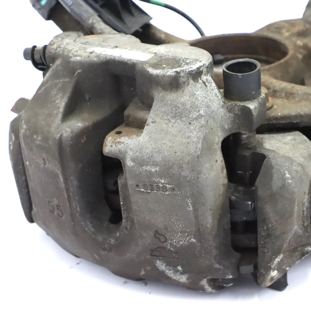 Zwrotnica Piasta Zawieszenie Koła Lewy Przód Zacisk Tarcza do Mercedes W251 o numerze A2513301320 Mercedes W251 Zwrotnica Piasta Zawieszenie Koła Lewy Przód Zacisk Tarcza - SKU A2513301320 - Numer Części A2513301320