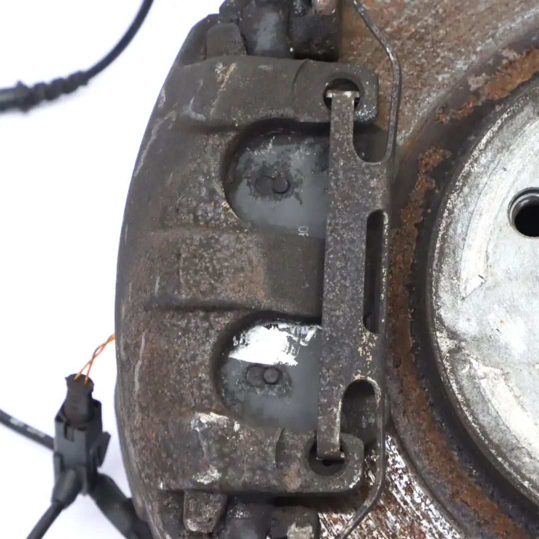 Mercedes W251 Moyeu de Roue Avant Droite Etrier de Disque de Frein - SKU A2513301420 - Numéro de pièce A2513301420
