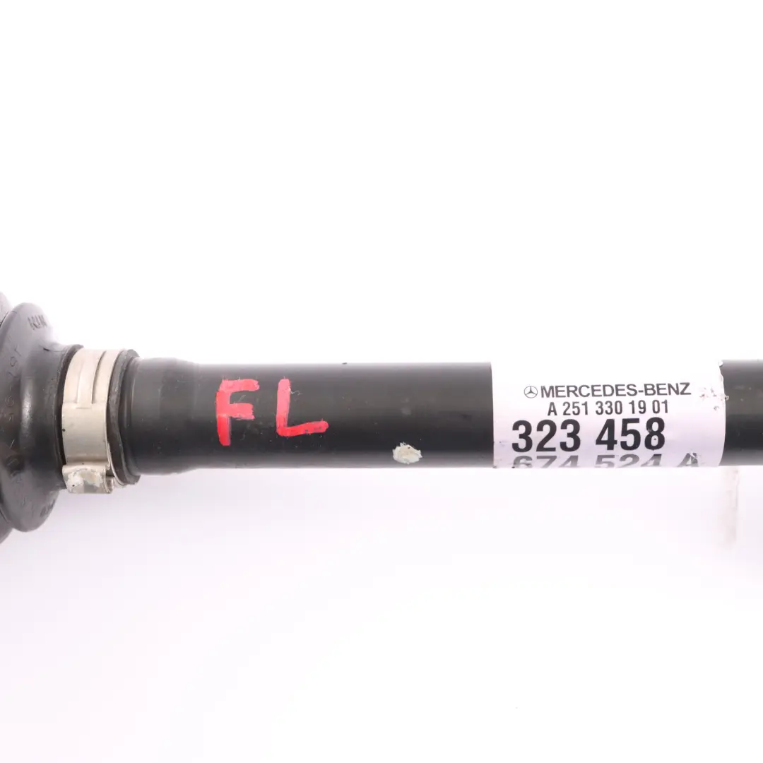 Arbre de transmission Mercedes W251 4Matic Essieu avant gauche pour à propos du numéro de pièce A2513301901 Arbre de transmission Mercedes W251 4Matic Essieu avant gauche - SKU A2513301901 - Numéro de pièce A2513301901