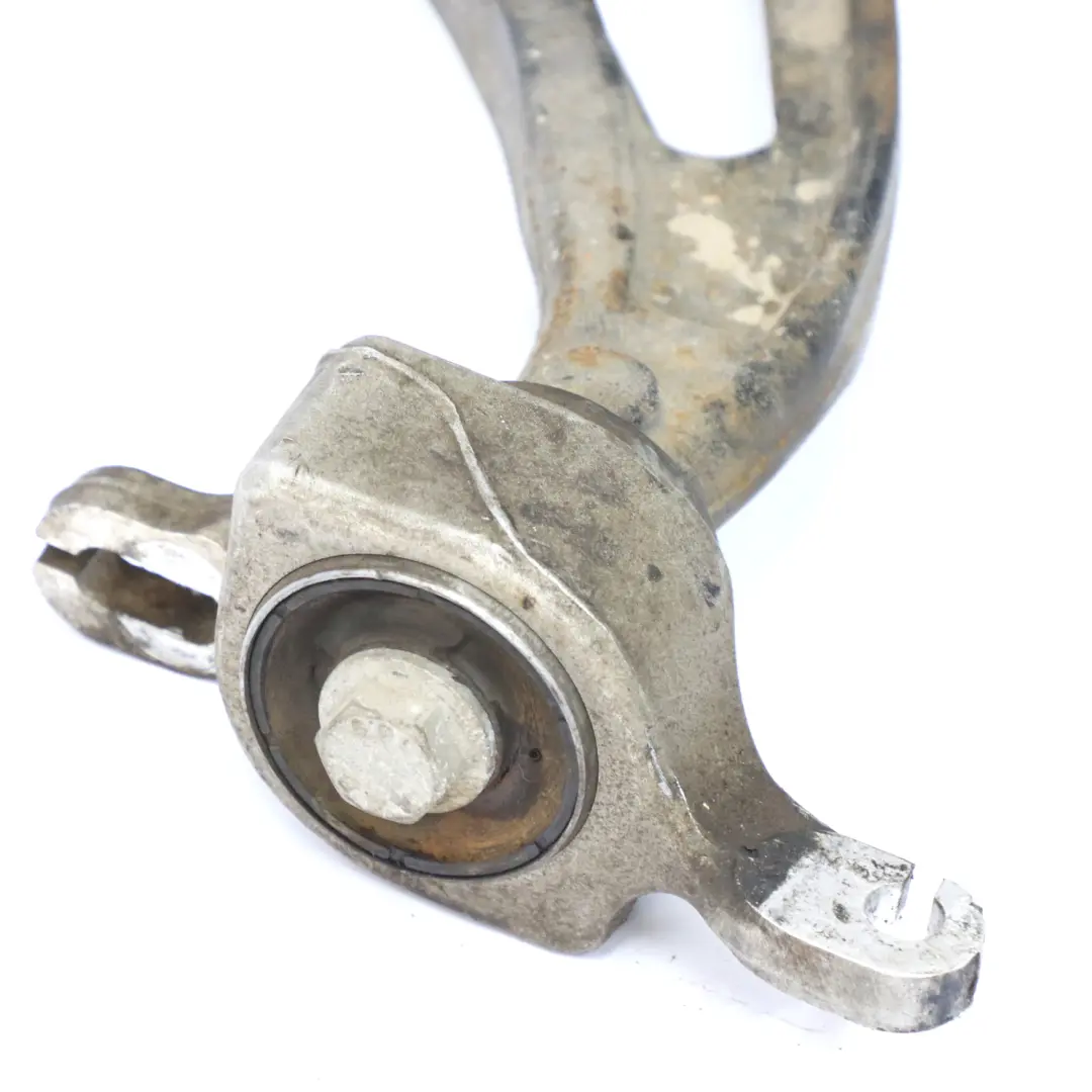 Braccio di controllo anteriore destro inferiore per Mercedes W251 con numero di parte A2513302007 Mercedes W251 Braccio di controllo anteriore destro inferiore - SKU A2513302007 - Numero di parte A2513302007