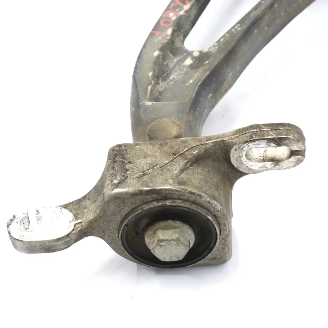 Braccio di controllo anteriore destro inferiore per Mercedes W251 con numero di parte A2513302007 Mercedes W251 Braccio di controllo anteriore destro inferiore - SKU A2513302007 - Numero di parte A2513302007