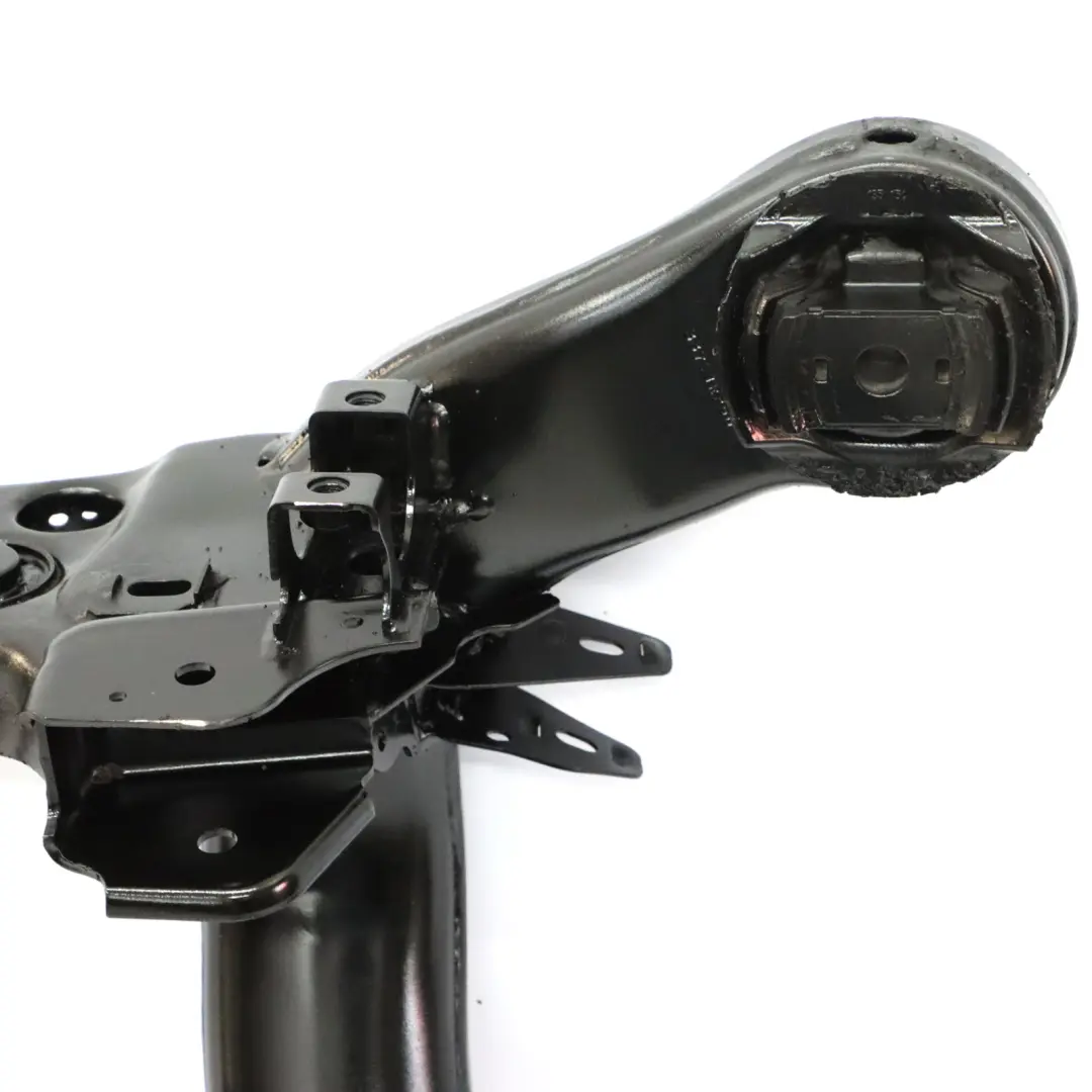 Mercedes W251 essieu arrière berceau sous châssis support suspension - SKU A2513500032 - Numéro de pièce A2513500032