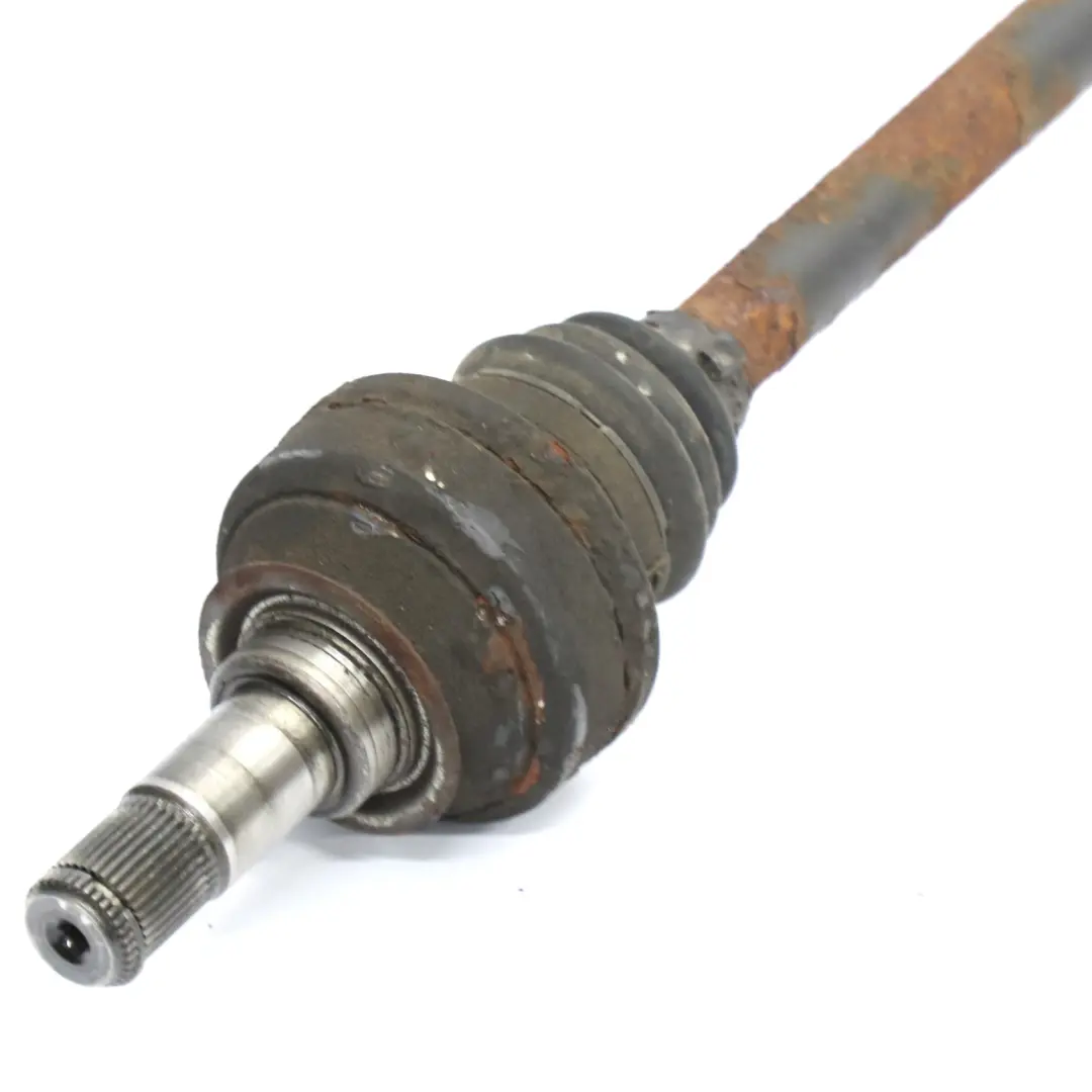 Albero di trasmissione dell'asse posteriore sinistro per Mercedes W251 con numero di parte A2513501410 Mercedes W251 Albero di trasmissione dell'asse posteriore sinistro - SKU A2513501410 - Numero di parte A2513501410