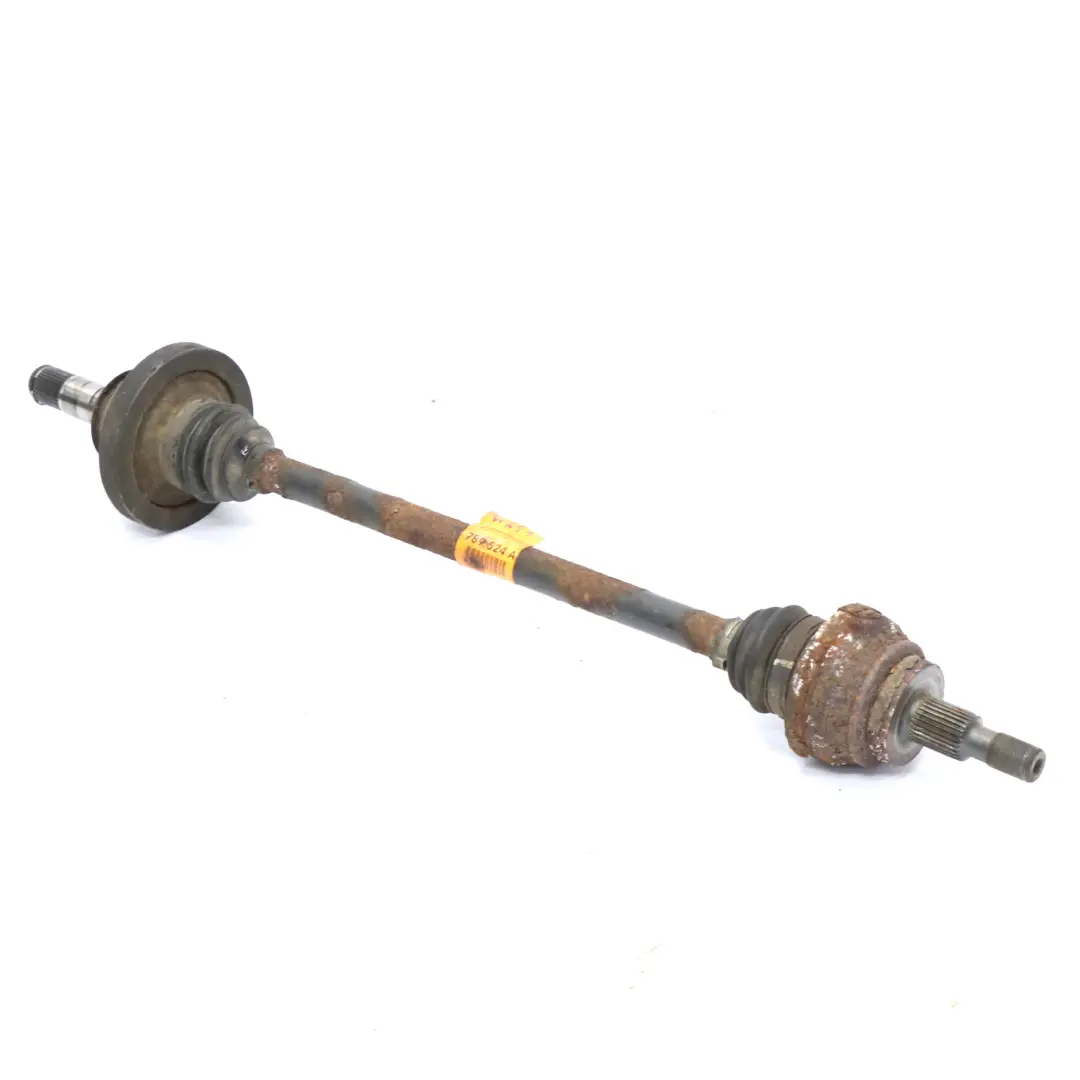 Hinterachse Antriebswelle Rechts für Mercedes W251 mit Teilenummer A2513501610 Mercedes W251 Hinterachse Antriebswelle Rechts - SKU A2513501610 - Teilenummer A2513501610