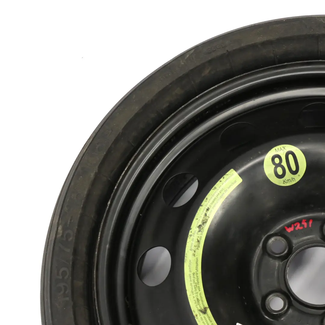 Stahl Kompakt Ersatzrad Stahl R18 6,5J Reifen 195/75 für Mercedes W251 mit Teilenummer A2514000002 Mercedes W251 Stahl Kompakt Ersatzrad Stahl R18 6,5J Reifen 195/75 - SKU A2514000002-1 - Teilenummer A2514000002