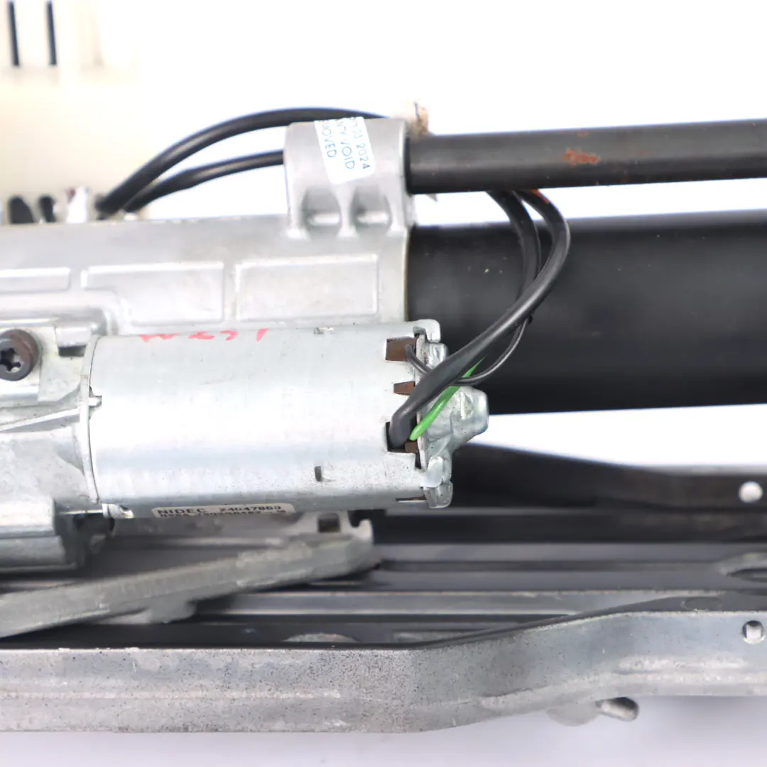  Tubo eje columna de dirección ajustable eléctrica Mercedes W251 - SKU A2514600716 - Número de pieza A2514600716
