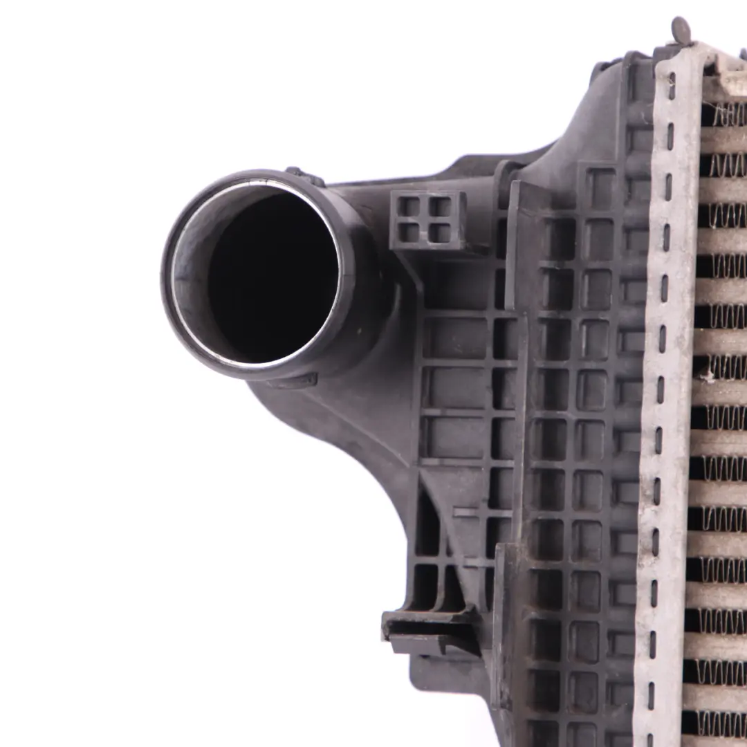 Chłodnica Intercoolera W251 do Mercedes W164 o numerze A2515000000 Mercedes W164 Chłodnica Intercoolera W251 - SKU A2515000000 - Numer Części A2515000000