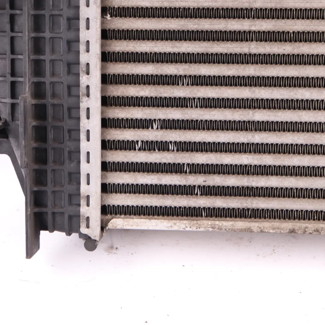 Refroidisseur d'air suralimentation Radiateur Diesel pour Mercedes W164 à propos du numéro de pièce A2515000000 Mercedes W164 Refroidisseur d'air suralimentation Radiateur Diesel - SKU A2515000000 - Numéro de pièce A2515000000