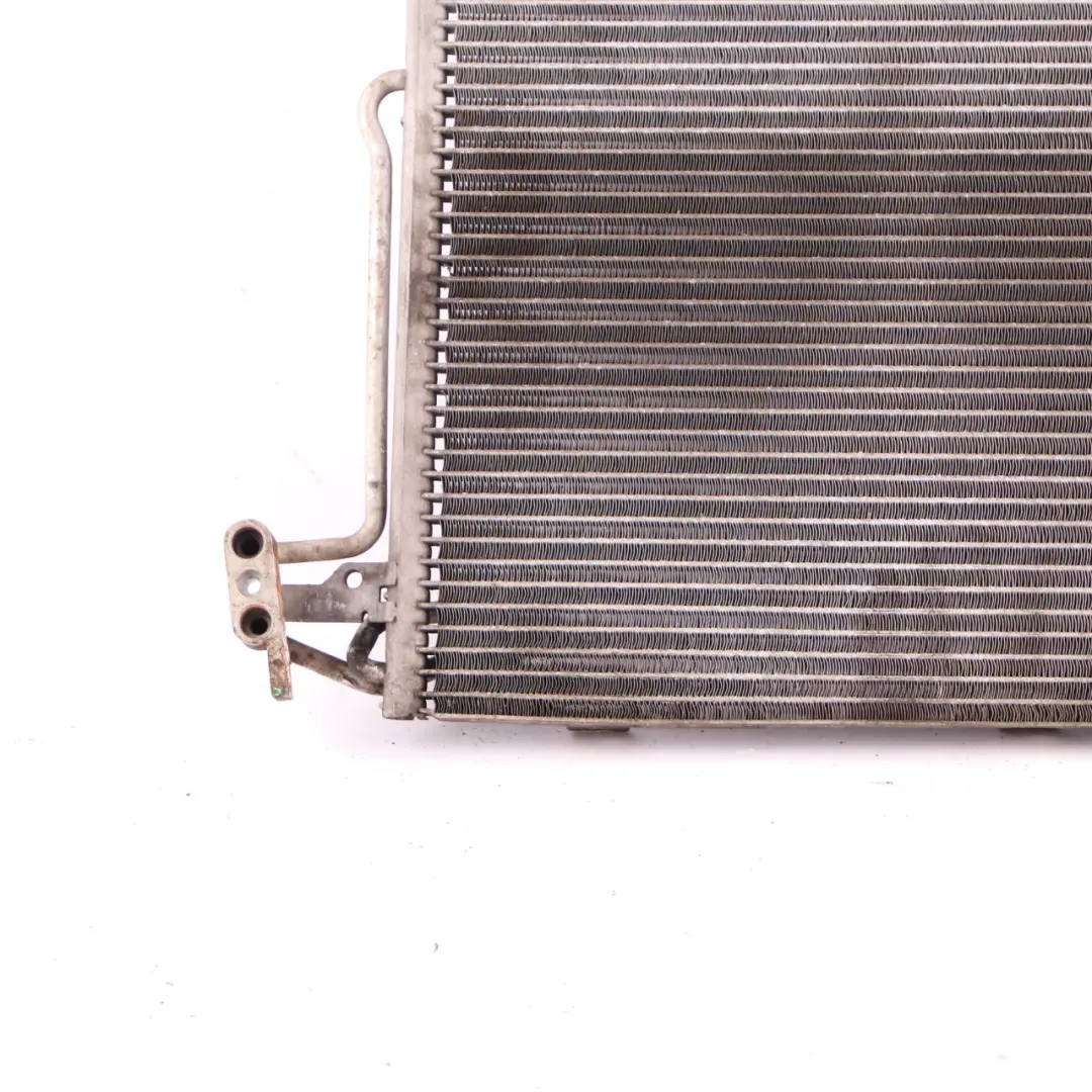 Climatisation A/C Condensateur Radiateur Diesel OM642 pour Mercedes W164 à propos du numéro de pièce A2515000054 Mercedes W164 Climatisation A/C Condensateur Radiateur Diesel OM642 - SKU A2515000054 - Numéro de pièce A2515000054