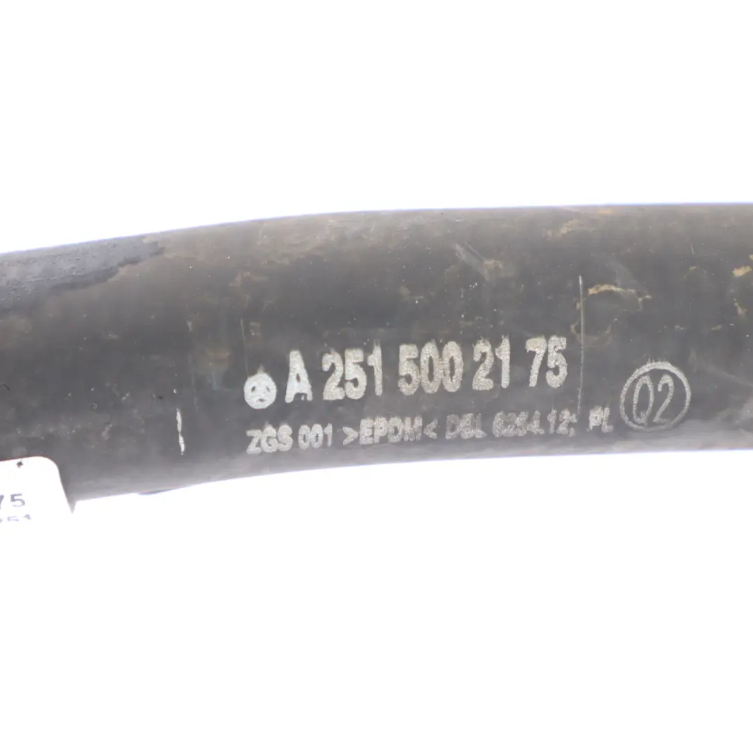 Mercedes W251 Diesel OM642 Manguera refrigerante motor Línea refrigeración agua - SKU A2515002175 - Número de pieza A2515002175