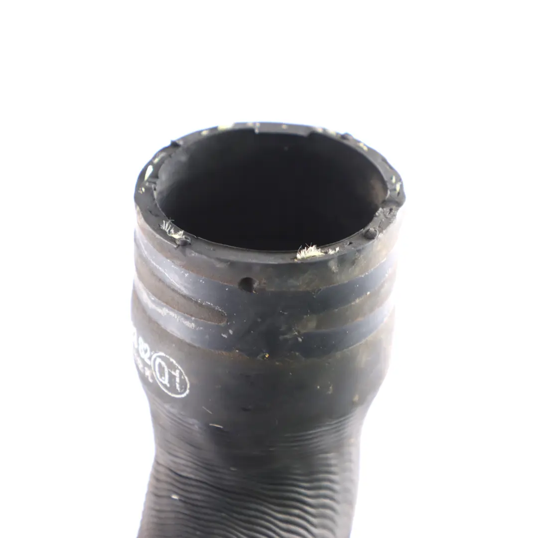 Tubo refrigerante Mercedes W251 Diesel OM642 Linea di acqua radiatore per con numero di parte A2515018382 Tubo refrigerante Mercedes W251 Diesel OM642 Linea di acqua radiatore - SKU A2515018382 - Numero di parte A2515018382