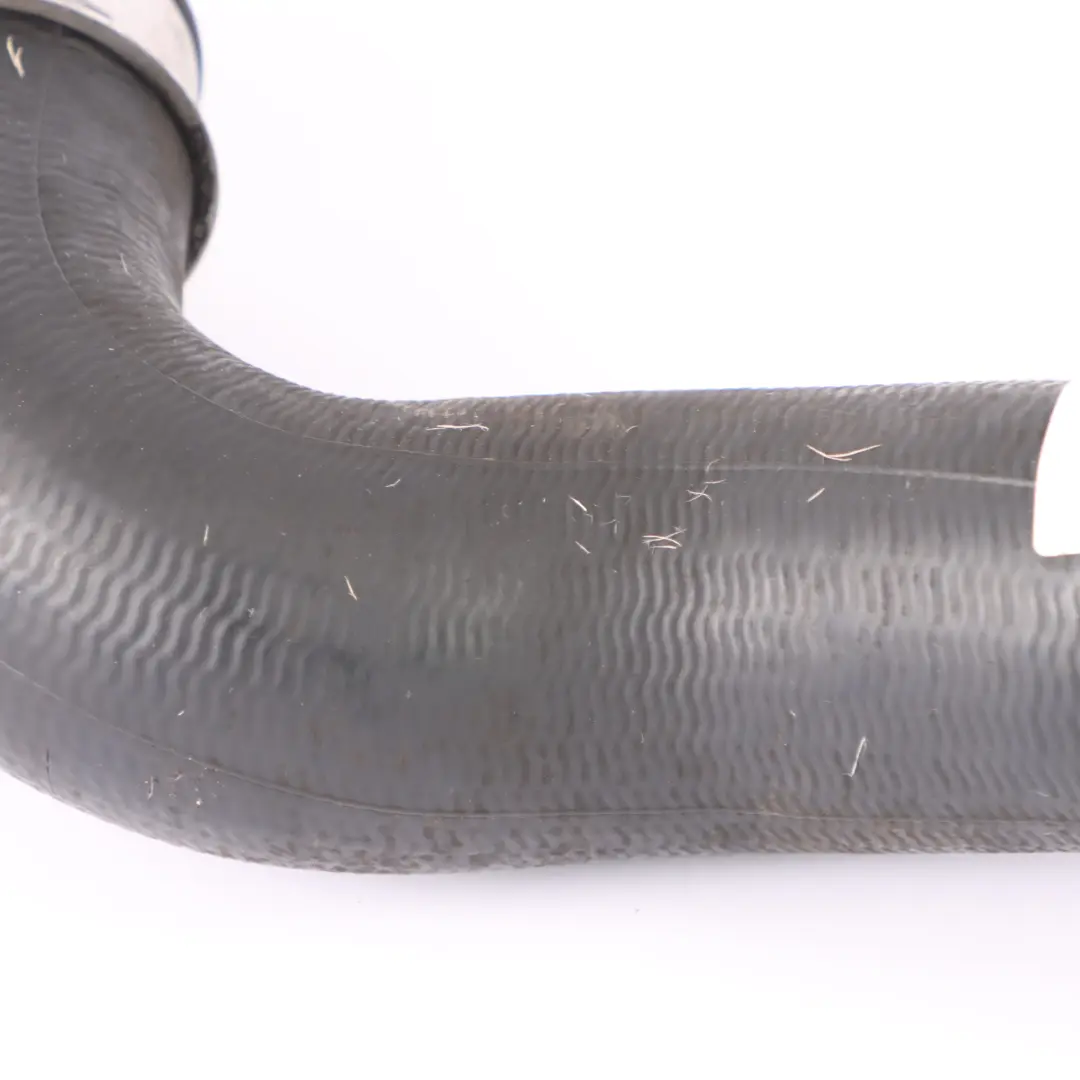 OM642 Ladeluftkühler Rechts schlauch Turbolader für Mercedes W251 mit Teilenummer A2515280382 Mercedes W251 OM642 Ladeluftkühler Rechts schlauch Turbolader - SKU A2515280382 - Teilenummer A2515280382