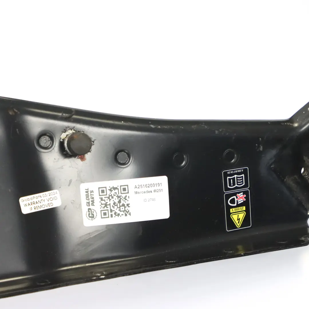 Staffa faro Mercedes W251 anteriore sinistra telaio portalampada per con numero di parte A2516200191 Staffa faro Mercedes W251 anteriore sinistra telaio portalampada - SKU A2516200191 - Numero di parte A2516200191