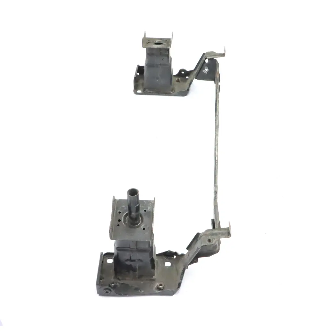 Mercedes W251 Pare-chocs avant Support de radiateur Traverse - SKU A2516201234 - Numéro de pièce A2516201234