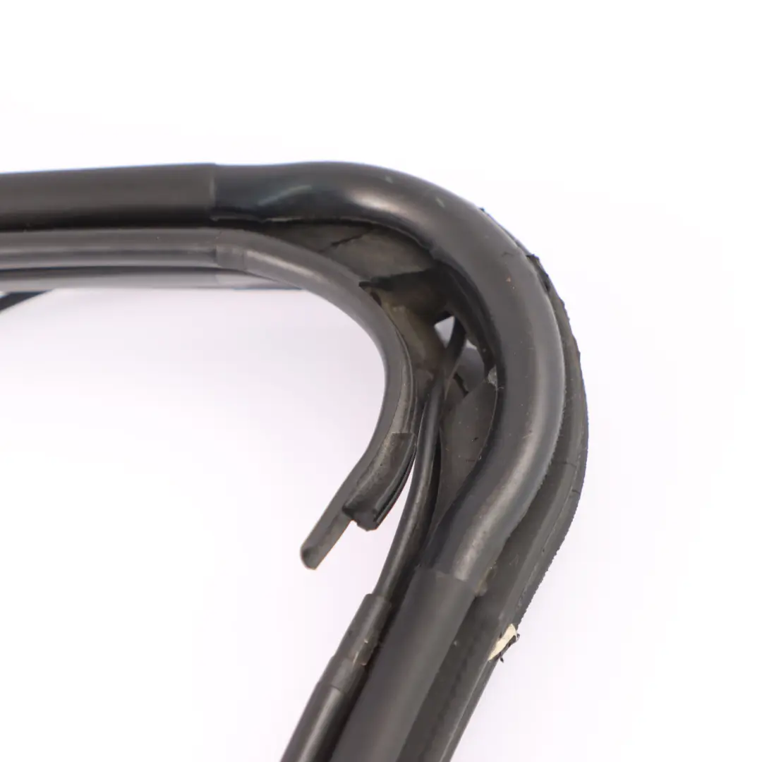 Mercedes W251 Quarter Window Glass Seal Rear Left N/S Gasket - SKU A2516702339 - Part number A2516702339